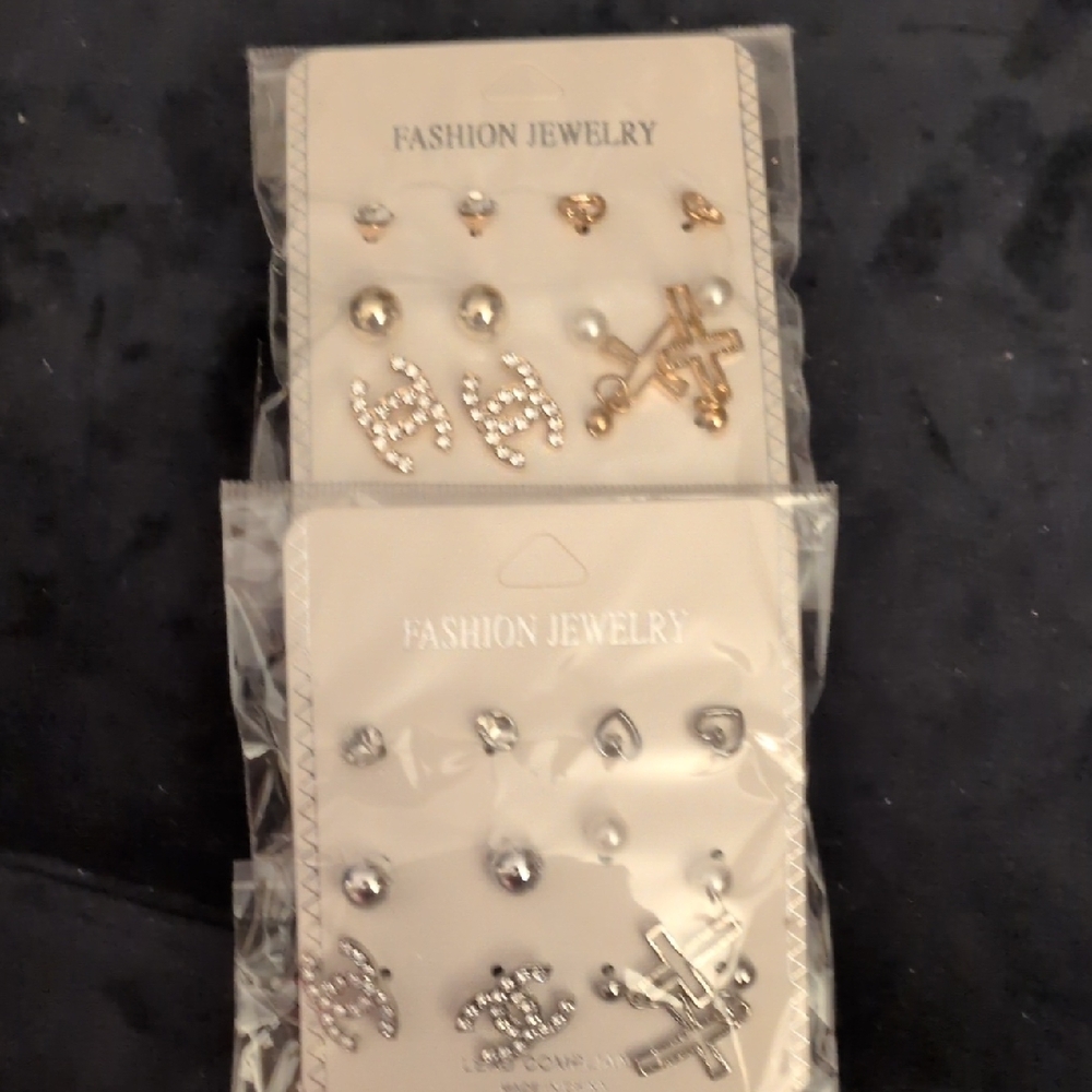 Source Unknown Gold and Silver Earring Collection - Picture 6 of 6